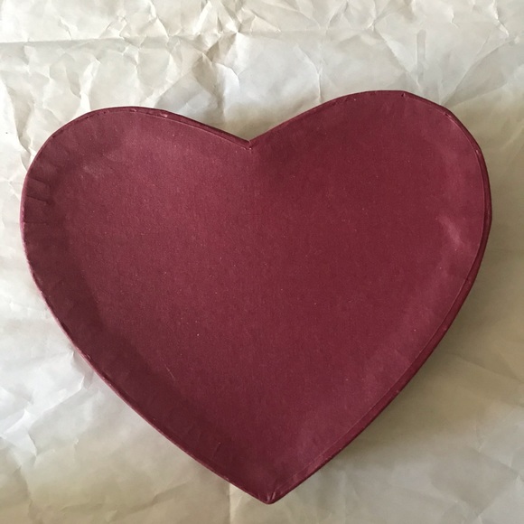 Little gift box full of Roses and a I Love You bear - Picture 6 of 6